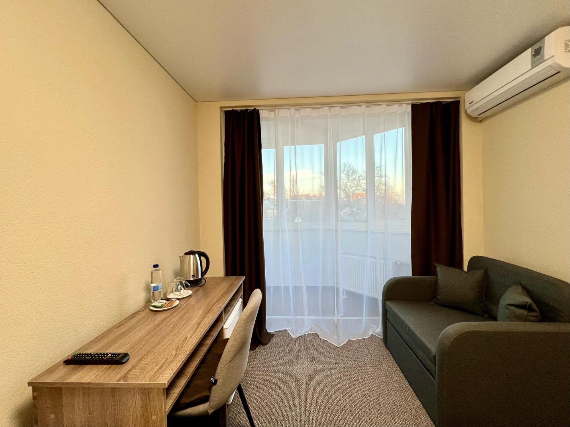 Hotel Yavir 3*