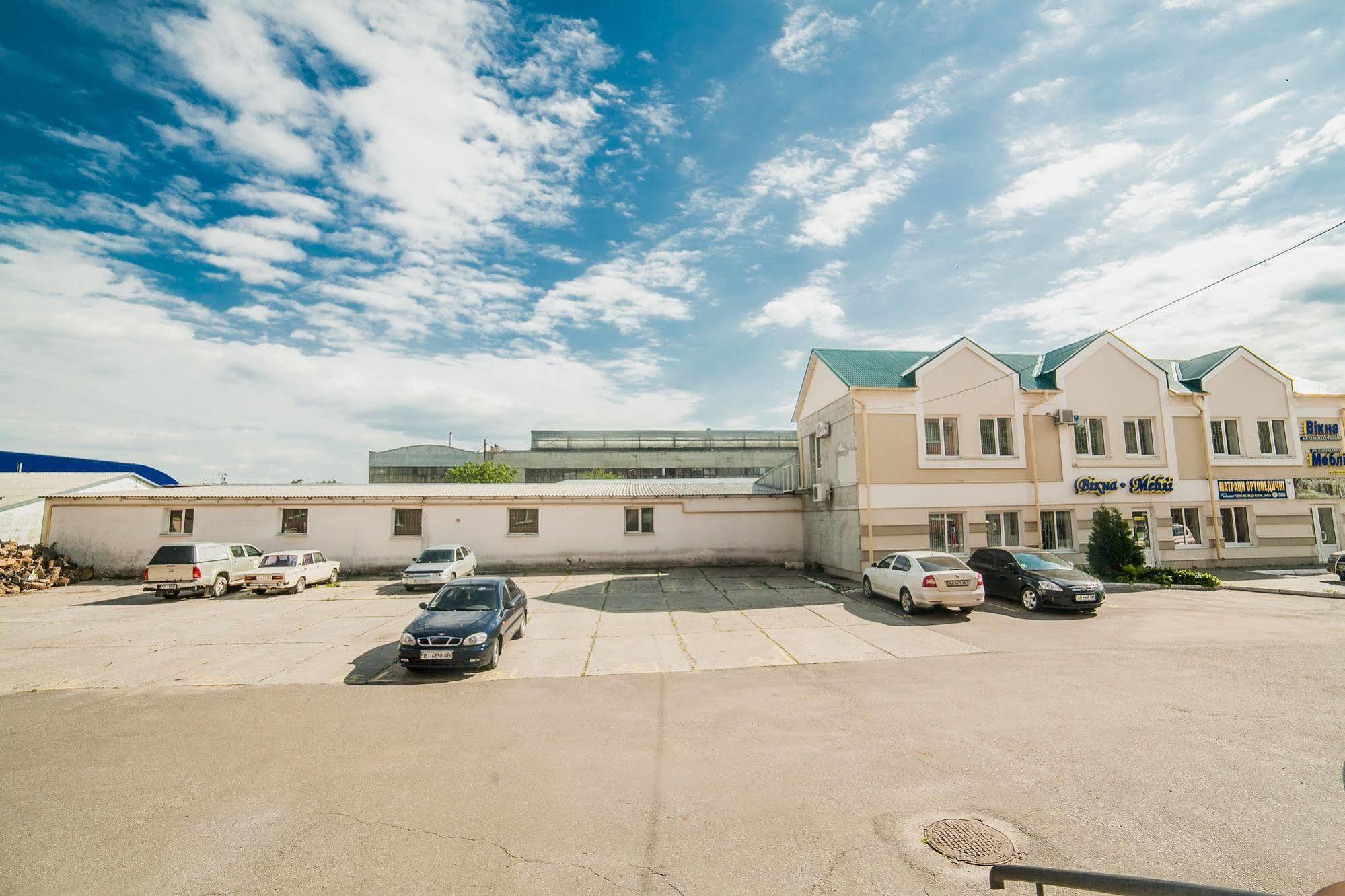 явир Отель Полтава